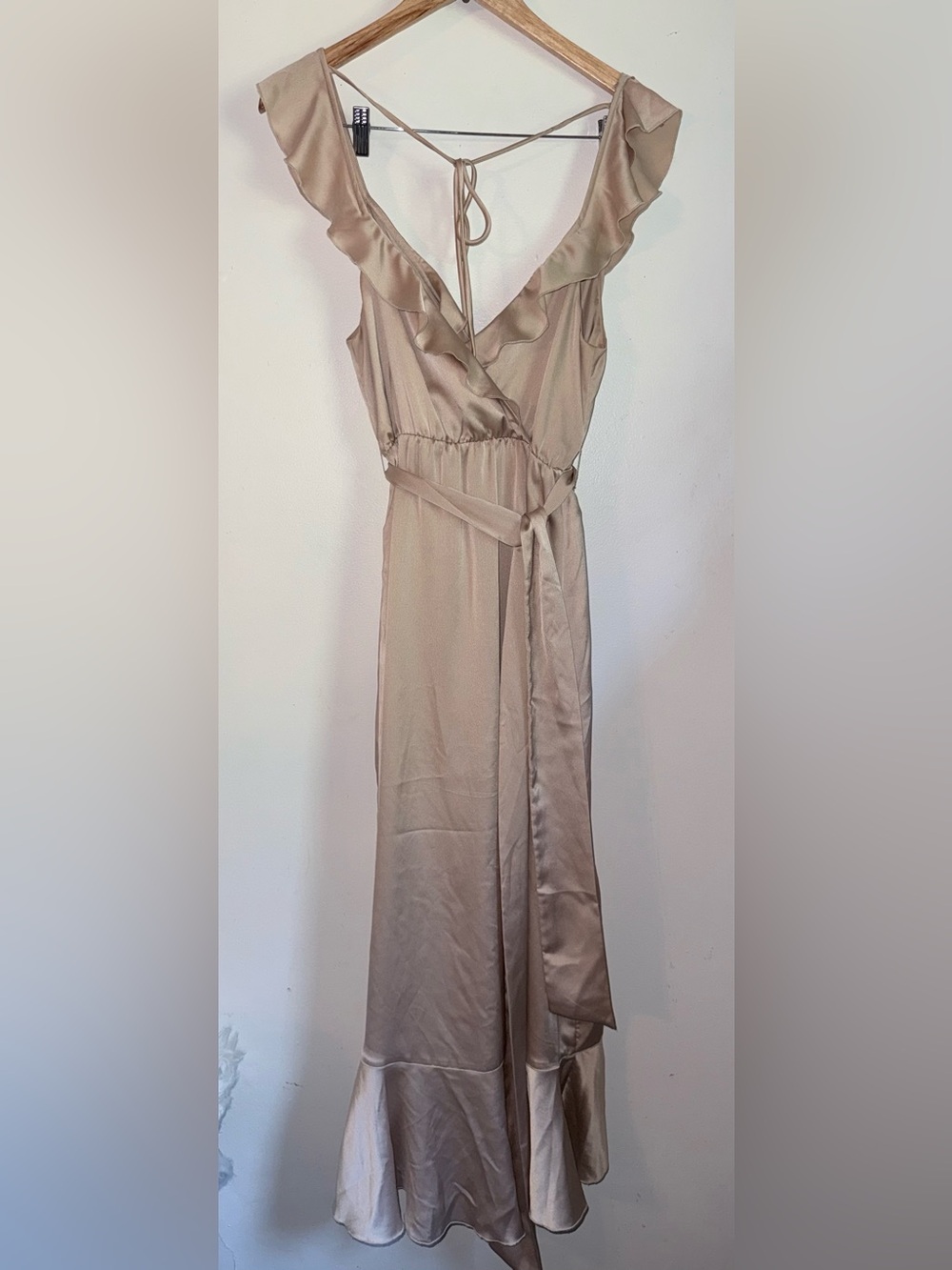 Show Me Your MuMu Samantha Satin Luxe Wrap Dress Size M - Picture 8 of 11